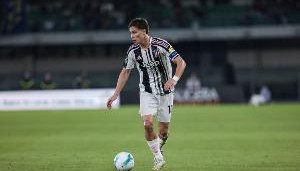 只有20岁！伊尔迪兹生涯首次在正式比赛戴上尤文的队长袖标